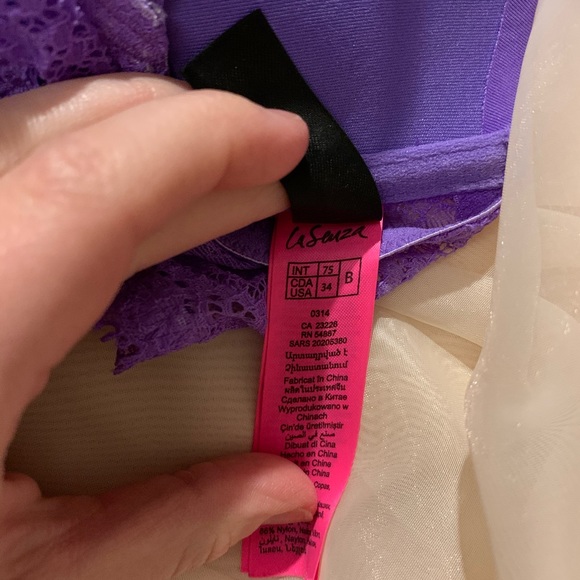 Purple bra - Picture 3 of 3